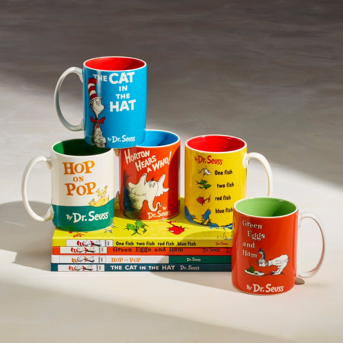 Dr. Seuss' The Cat In The Hat Mug VinylsBase