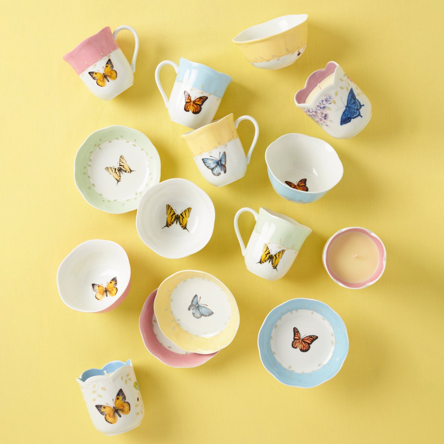 Butterfly Meadow Mugs - Set of 4 VinylsBase