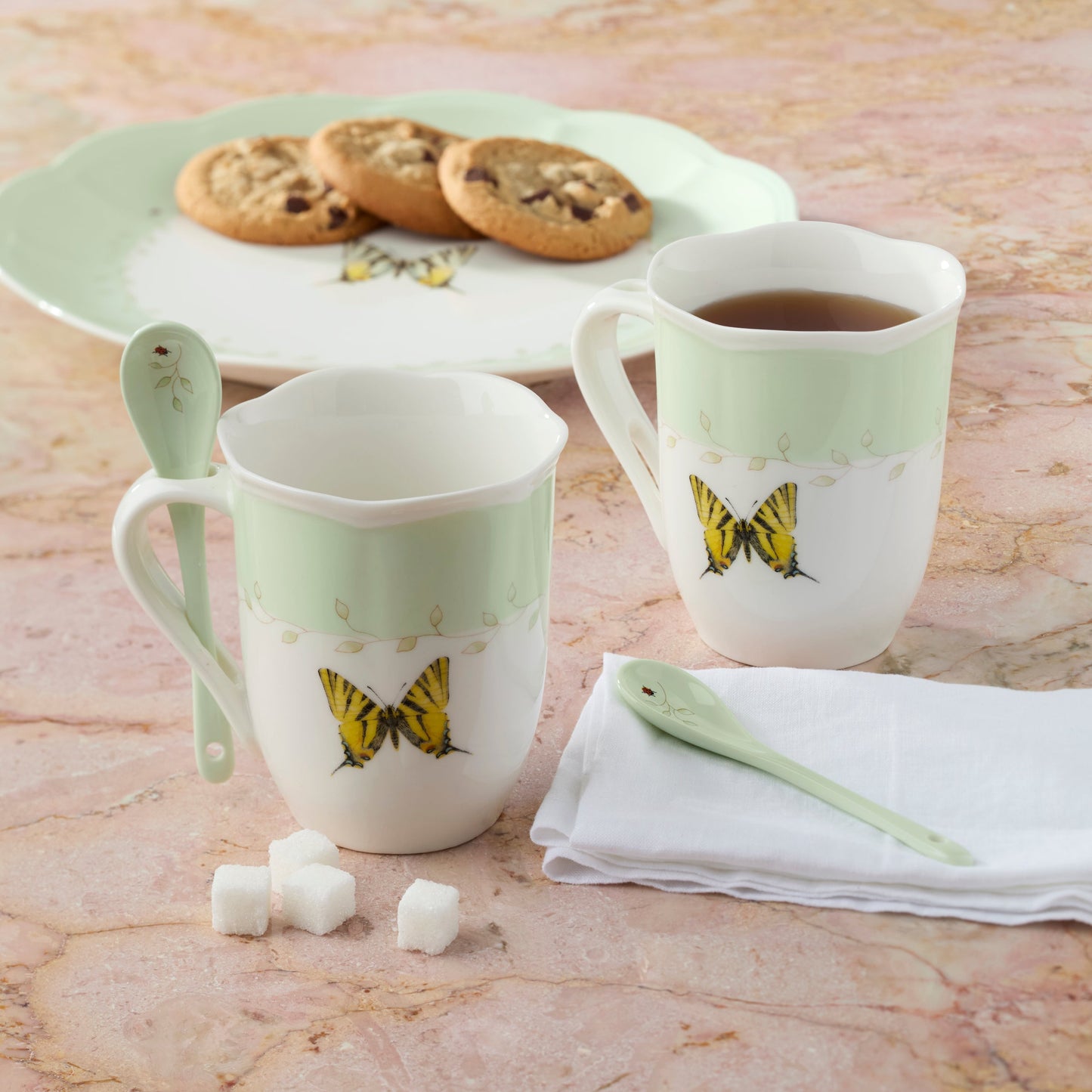 Butterfly Meadow Color Mugs With Spoons - Set of 8 VinylsBase