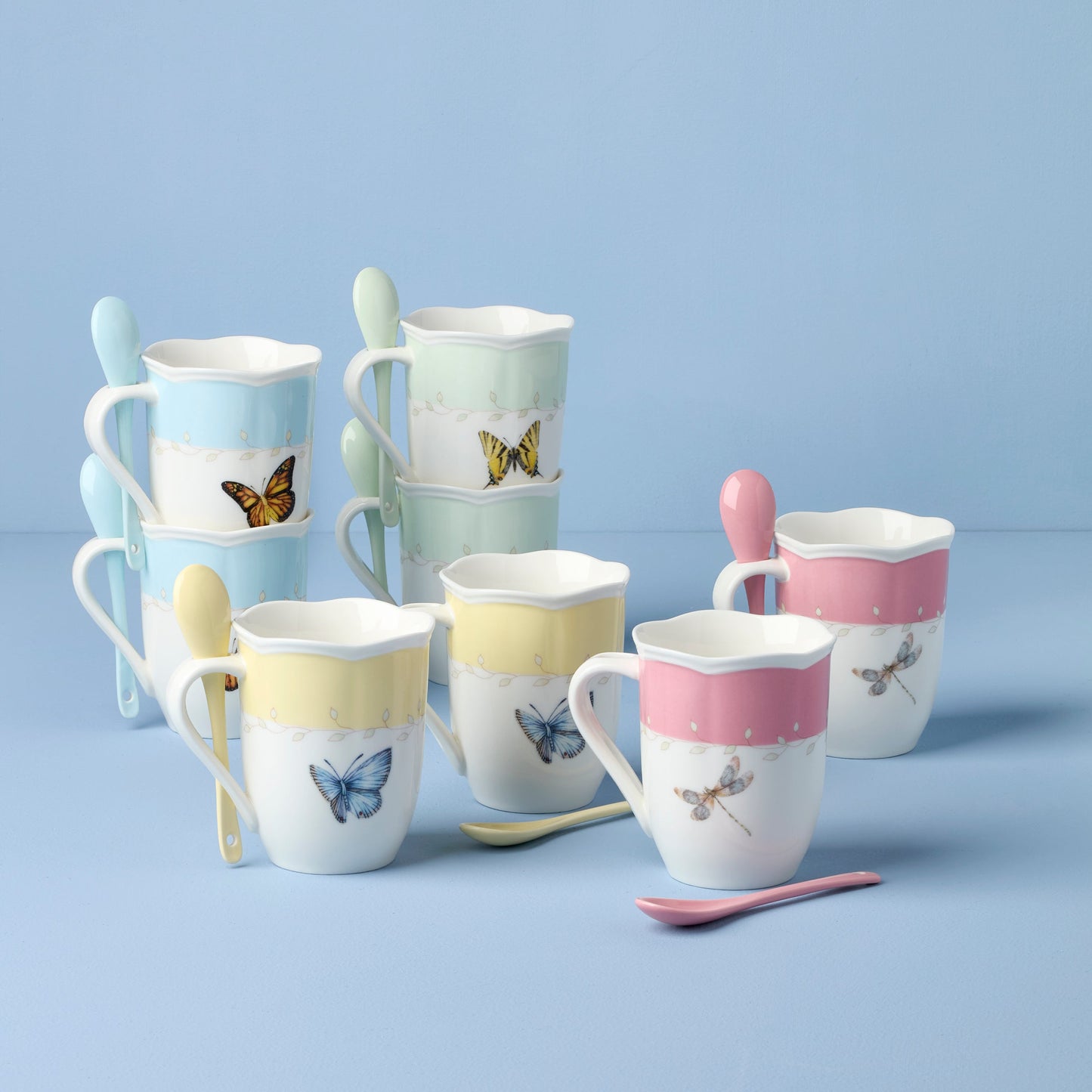 Butterfly Meadow Color Mugs With Spoons - Set of 8 VinylsBase