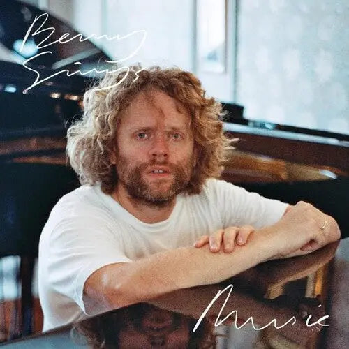 Music [Vinyl] vinylsbase